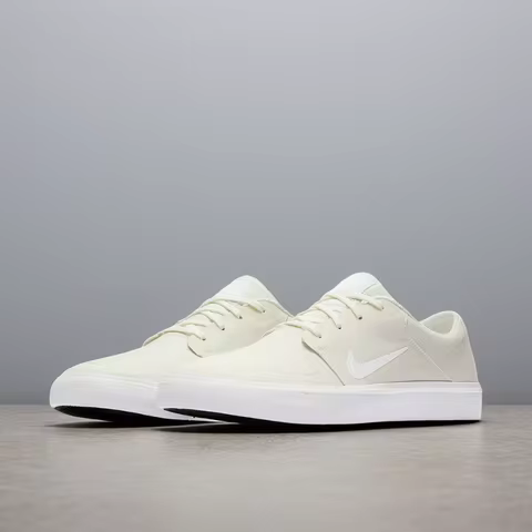 Nike Genuine SB Unisex Couple Low-Top Casual Student Sneakers 723874-111