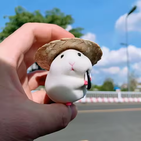 Dashboard Cute Hamster with Straw Hat Car Ornament,Car Decoration Auto Interior Dashboard Accessorie