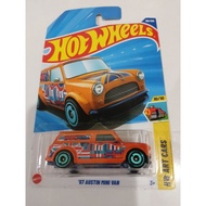 Hot Wheels '67 Austin Mini Van