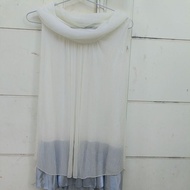 Preloved women's tank top, LD 90-100cm
