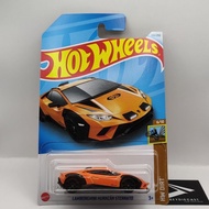 HotWheels Lamborghini Huracan Sterrato