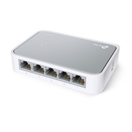 8-Port 10/100Mbps Desktop Splitter
