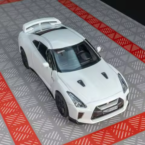 1:36 GTR R35 Sports Car High Simulation Diecast Car Metal Alloy Model Car Children's Toys Gollection