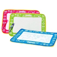 DOODLE PLAYMAT WATER MAGIC + PEN CHILDREN'S TOY