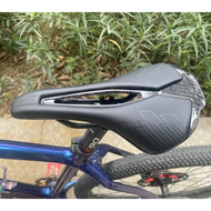 Samana ไม่มีป้ายปรับแต่ง Ultra Light 125g นุ่มและสบาย T800 คาร์บอนไฟเบอร์ + หนัง Pu แผนที่จักรยานที่