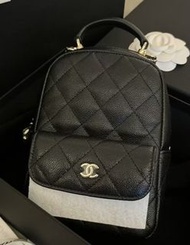 全球代購🌍 CHANEL 黑金荔枝皮小書包mini  芯片包 鏈條🉑️調節 超多背法  (支持7間銀行免息分期）