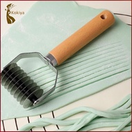 [kokiya] 4 Pieces Lattice Roller Cutters, with Wood Handle, Lattice Docker Pastry Cutters for Cafe