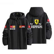 เสื้อแจ็คเก็ตมอเตอร์ไซค์แข่งฟอร์มูล่าหนึ่ง Ferrari F1 เสื้อคลุมกันลมแบบสวมหัวสไตล์โมเดิร์นสำหรับฤดูใ