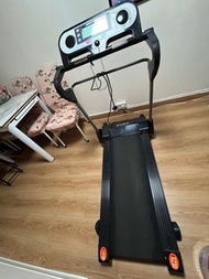 iRunner 跑步機