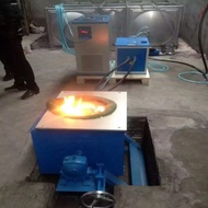 Pouring Type Crucible Metal Melting Furnace Copper Melting Within 300 Kg Medium Frequency Induction 