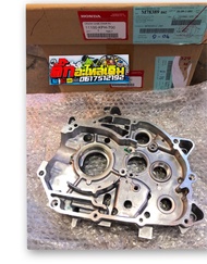 แคร้งกลางข้างขวาเวฟ125SRXเวฟ125บังลม/ ดรีม125❗️สตาร์มือแท้ศูนย์ 11100-KPH-700