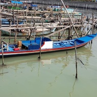 Dijual perahu untuk mancing. Sudah dilapis fiber 3 lapis