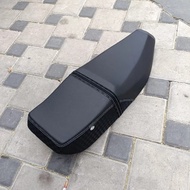 SUZUKI Motorcycle Seat Set RC 80 RC 100 Bravo Foam Leather Seat Set Motorcycle Seat Cover