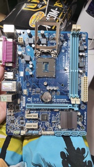 MOTHERBOARD GIGABYTE H61M-DS2 BEKAS NORMAL BAGUS