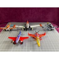 DISNEY PLANE Diecast TOMICA / Disney