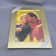 [Apex Imports] PHOTO FRAME GOLD 4 X 6