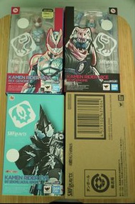 SHF Kamen Rider Revice Set