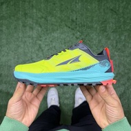 Altra Lone Peak 9+