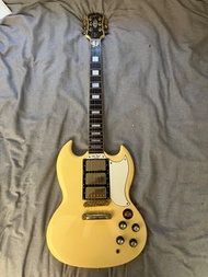 Epiphone G-400  Les Paul Custom