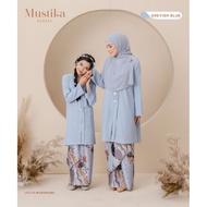 Kebaya Mastika Ironless Sedondon Baby Blue Ibu dan Anak. Baju Baby Blue Ironless