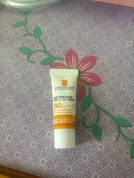 La Roche-Posay 防曬sample