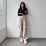 SIVALI WILLOW CARGO PANTS - PETITE LINEN CRINKLE HIGHWAIST CARGO PANTS - BAGGY