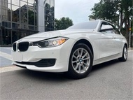 巴伐利亞的榮耀 BMW 寶馬 F30 316i  8速手自排 1.6L 渦輪增壓引擎 新車價格175萬 2014款式 2014年04月出廠 2014年07月領牌 自動頭燈 藍牙音效 倒車雷達 雙電動皮