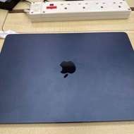 M2 MacBook Air 15吋 8gb +256gb