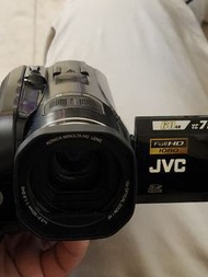 JVC HD camcorder (GZ-HD3) with original box and accessories! JVC 高清數碼攝錄機 (GZ-HD3) 連代用充電盒 ccd