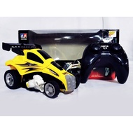 Children's Toy Studio remote control 4fc robo-car with music & light