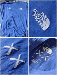 The North Face x KAWS 聯名TEE
