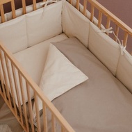 米色嬰兒床床上用品套裝 - 新生兒羽絨被和枕套