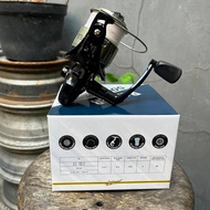 Harrow AK200 Fishing Reel with Bonus Line Skye/ Next/