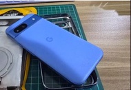 Google Pixel 8a 藍色手機