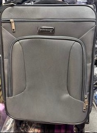 只此一個 超特價發售  Dunlop 20寸 旅行必備   防爆拉鍊 靜音 五年原廠保養  超輕 留學 旅行   手提行李 行李箱 登機箱 旅行喼   travel hand carry size b