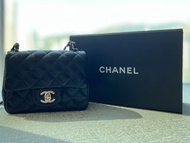 [不議價] Chanel mini square cf 17cm black & gold 方胖子