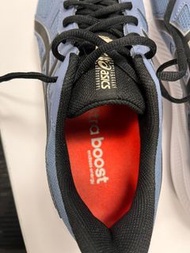跑鞋asics