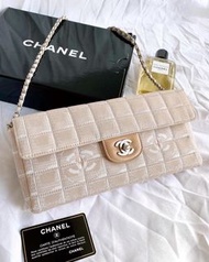 Chanel 裸色冰格腋下袋 🫧  Full Set!! ✨