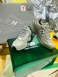 7-11聯乘NB 磁石鞋 2002R(綠盒)2010(黃盒)204L(紫盒）