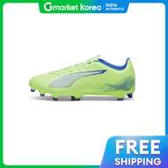 รองเท้ากีฬา PUMA รุ่น Ultra 5 Play FGAG สีฟ้าเรืองแสง สำหรับผู้ชาย ใส่สบาย เหมาะสำหรับเล่นฟุตบอล