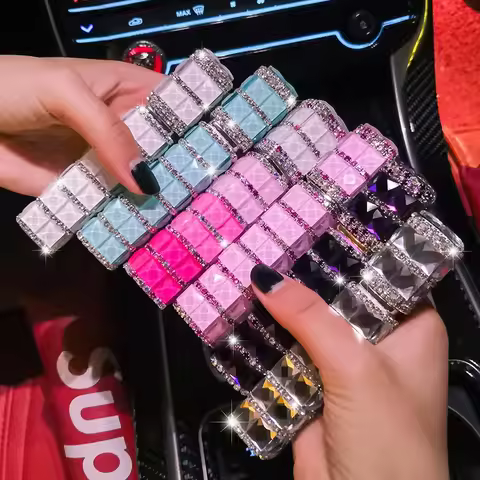 Luxury Diamond-Encrusted Perfume Bottle Refillable Perfume Atomizer for Travel Spray Bottle Cosmetic