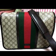 專櫃正品 GUCCI PVC 防水 經典提花 男用郵差包 / 斜背包 / 方包 / 書包 Messenger Bag 型號211130