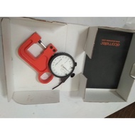 124 Roughness Gauge E124-3M Elcometer