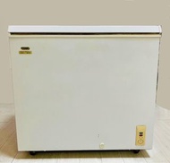 【Haier海爾】203L 臥式 上掀式 密閉 冷凍櫃 冰櫃 HCF-202 白色 活動式腳輪 自取價
