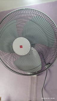 KDK，16吋，掛牆風扇。