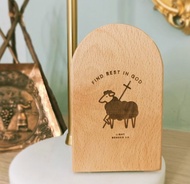 原創實木櫸木小羊書擋擺飾/福音禮品/基督教禮品/受洗禮物