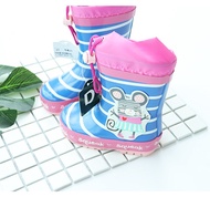 Outside the single child baby shoes boots slip kindergarten waterproof shoe cover rubber boots