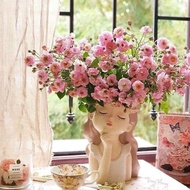 Tangled Girl Vase for Room Decoration, Used as a Birthday and Wedding Gift