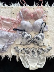 日本🇯🇵LoveRan內衣套裝，Bra Set