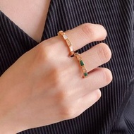 Bvlgari V金天然孔雀石蛇戒